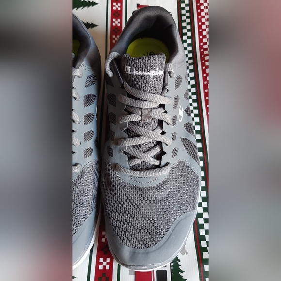 Champion Lightweight Memory Foam Running Shoes - Picture 7 of 16